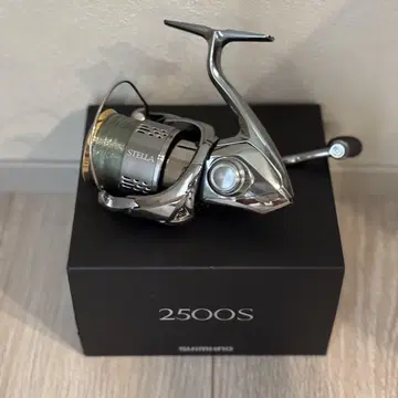 시마노 18 스텔라 2500S