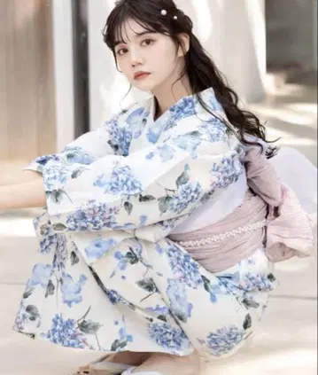 Dita 유카타 미나토색 수채화 수국