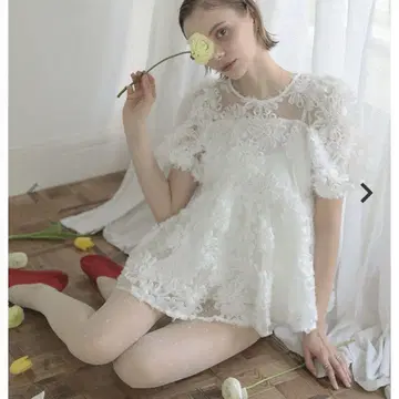플라워 도트 시어 블라우스 완판 색상