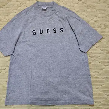 GUESS 게스 반팔 티셔츠 그레이 로고 티셔츠 L 구제 의류 아메카지