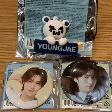 TWS 베어 키링 BEAR KEYRING 캔뱃지 용제