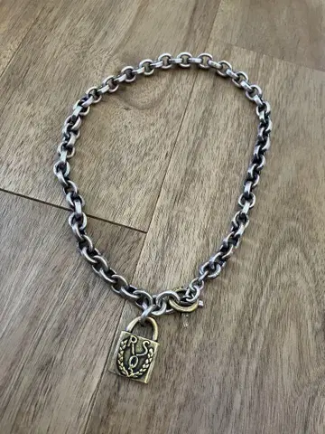 Custom Souvenir Shop ROAD 목걸이
