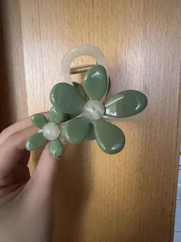 꽃 모티브 헤어 클립 세트 그린