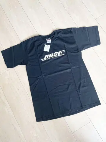 BOSE 로고 프린트 티셔츠 (블랙 / 택 포함 새상품)