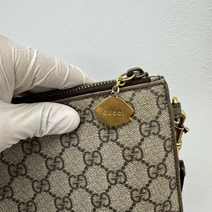 GUCCI | 구찌 Gucci on Bunjang Global Site.