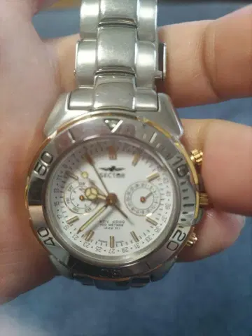 섹터 ADV4500
