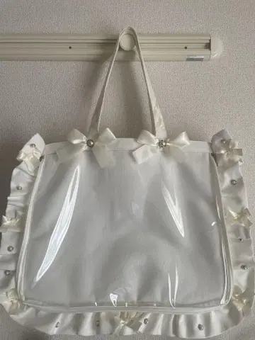 자카마트 A3 프릴 토트 이타백