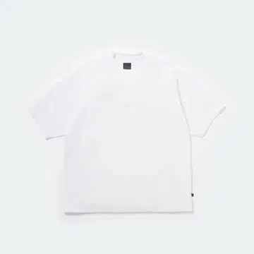 다이와 PIER39 TECH DRAWSTRING S/S TEE 화이트 M