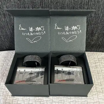 BIGBANG 스와로브스키 뱅글 VIP 시트 혜택 2개 세트 금 테 포함