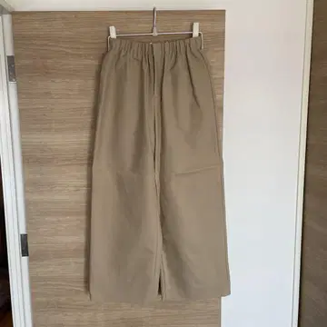 새상품급 엔폴드 베이지 치노 팬츠