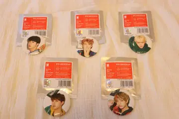 BTS 109XMAS 캔뱃지 세트