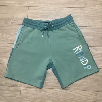 RIPNDIP 스웨트 쇼츠 립앤딥