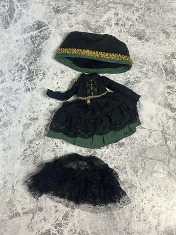 네오 브라이스 아웃핏 군복 계열