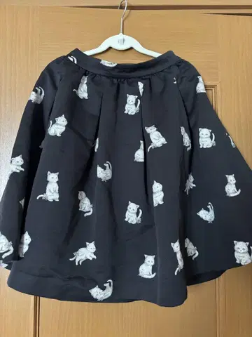 프랑슈리페 고양이 패턴 스커트 블랙