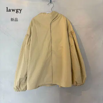 새상품 lawgy 라우지 보틀넥 보타이 블라우스 베이지