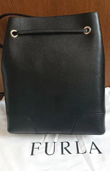 FURULA STACY M 새상품 ONYX 블랙