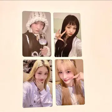 ILLIT 이로하 트레이딩 카드 세트