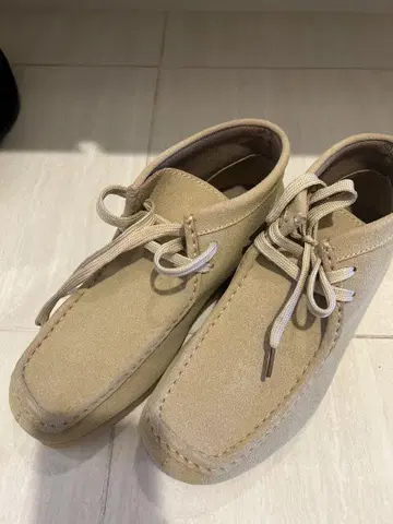 BEAMS 하이컷 모카신 신발
