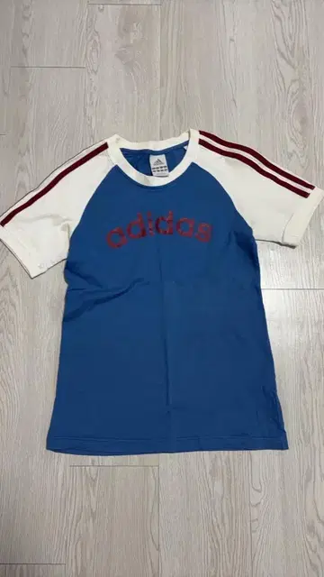 아디다스 헤이세이 갸루 피치 T y2k