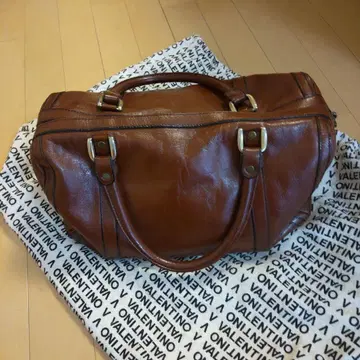VARENTINO 브라운 가죽 보스턴 백