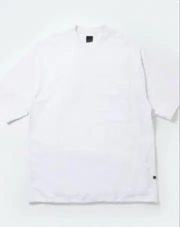 다이와 PIER39 TECH TEE POCKET CREW 화이트 XL