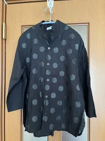 플랜테이션 도트 블랙 블라우스