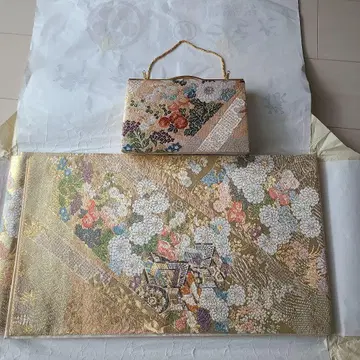 기모노 오비 및 기모노 백
