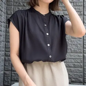 Natural Beauty Basic 드레이프감 블라우스