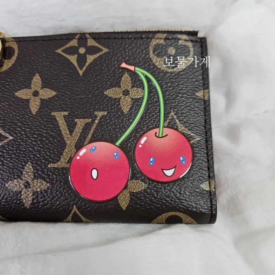 Product Details - 3