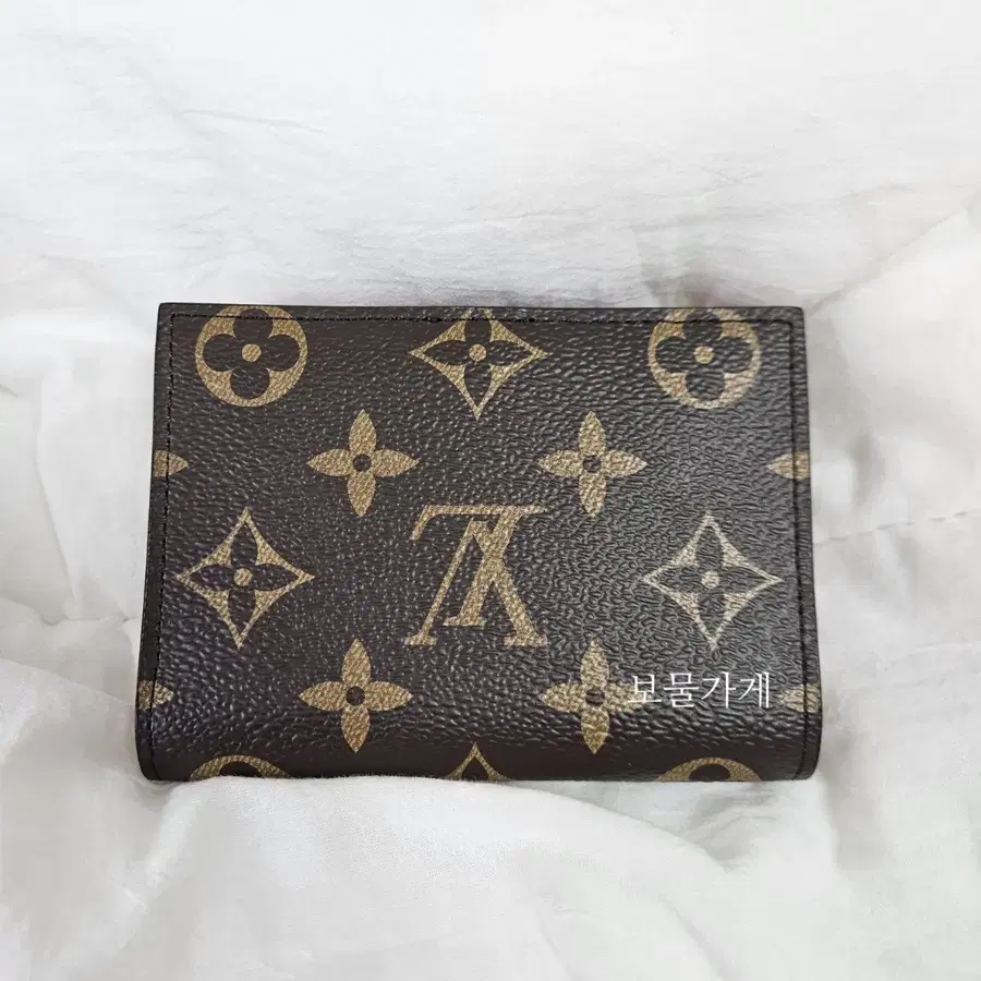 Product Details - 5