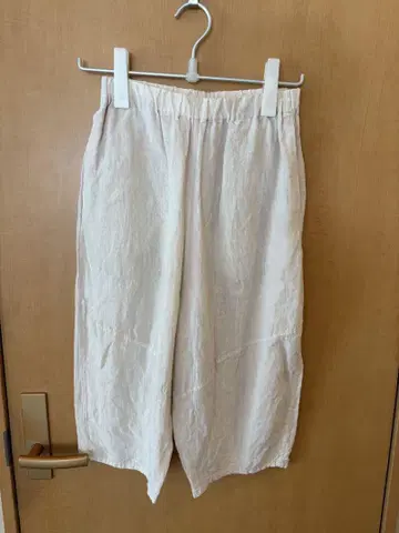 요건 레일 아이보리 린넨 100% 하프 팬츠