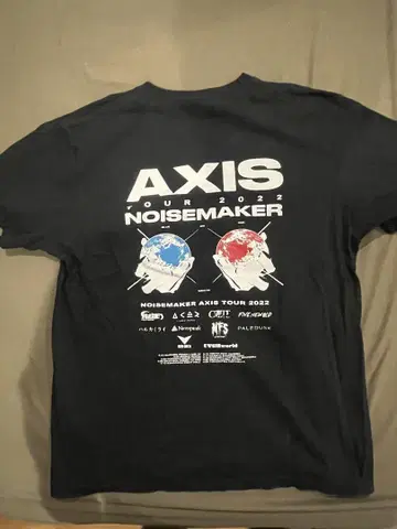 NOISEMAKER AXIS TOUR 2022 티셔츠