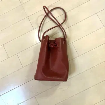OPAQUE.CLIP 빨간색 백