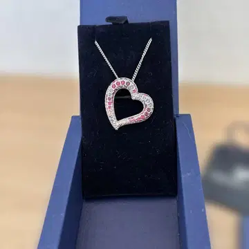SWAROVSKI 하트 목걸이