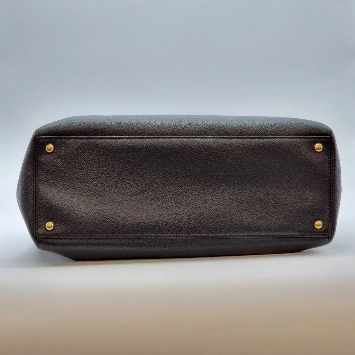 CHANEL ノースリーブ　ニット　ロゴ　タンク CHANEL トップス ノースリーブ ニット – co&co