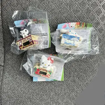 산리오 캐릭터즈 종이상자 워치 3개 세트 가샤