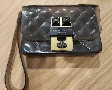 HERVE GUYEL 그레이 PVC 클러치백