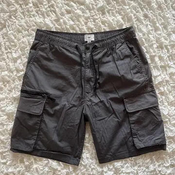 H&M 카고 숏 팬츠 그레이