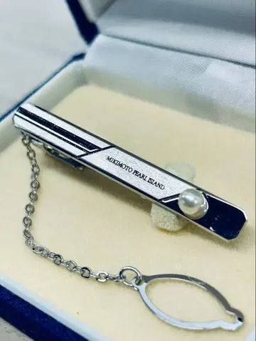 Mikimoto 펄 장식 넥타이핀