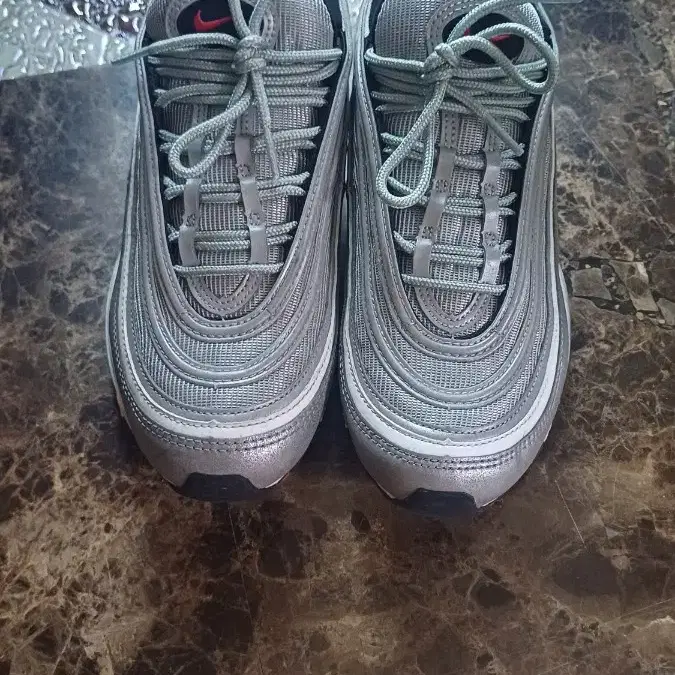 nike air max 270 silver bullet