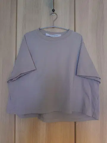 COGTHEBIGSMOKE JEMMA T-SHIRT oyster