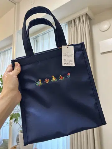 학교 페이러 런치 백