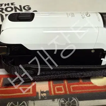 Canon iVIS HF R52 Wi-Fi内蔵　ホワイト Amazon | Canon デジタルビデオカメラ iVIS HF R52 ホワイト