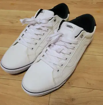 VANS 반스 심플 로고 무지 로우 컷 스니커즈 28.5