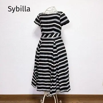 Sybilla 시빌라 보더 플레어 A 라인 원피스 반팔 롱 M