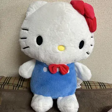 헬로키티 50주년 기념 봉제 인형