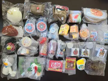 음식 및 음료 가챠 묶음 판매