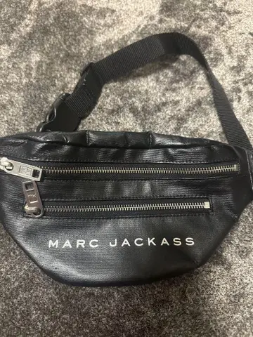 MARC JACKASS 바디백 힙색 MARC JACOBS