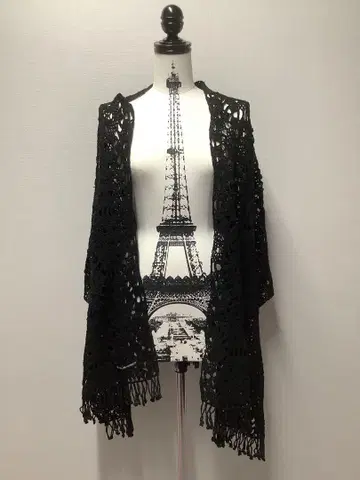 Katarina Hamnett 블랙 레이스 숄