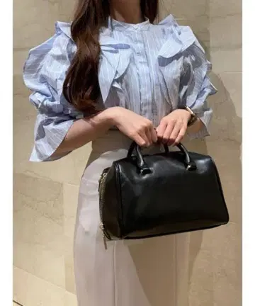 snidel 프릴 볼륨 블라우스 블루